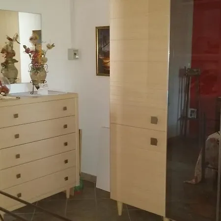 Casa Ariosto 3 *