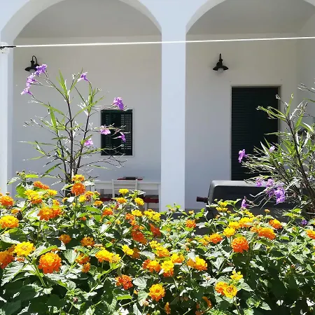 Casa Ariosto 3 *