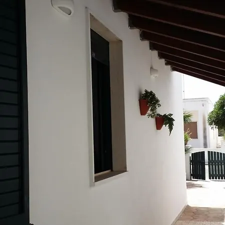 Casa Ariosto 3 Apartament *
